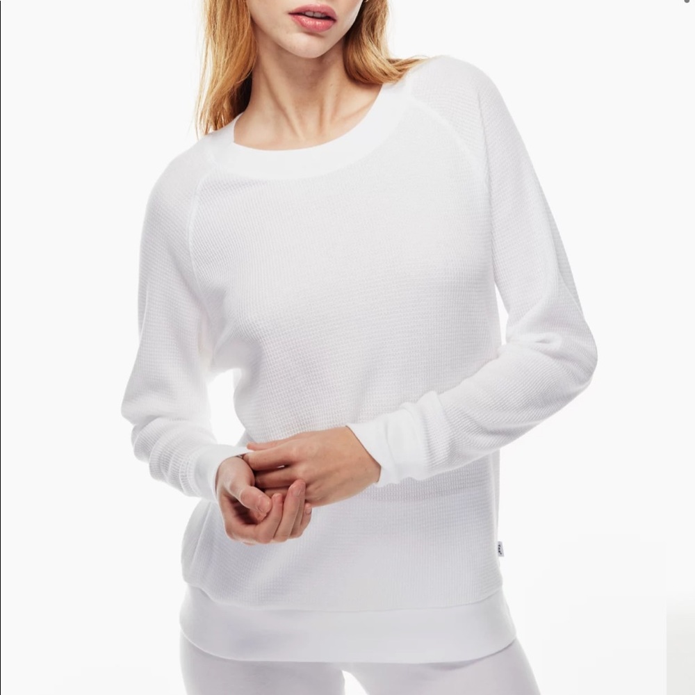 Aritiza White TNA Long Sleeve